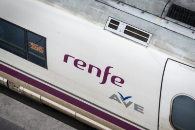 como solicitar factura en renfe